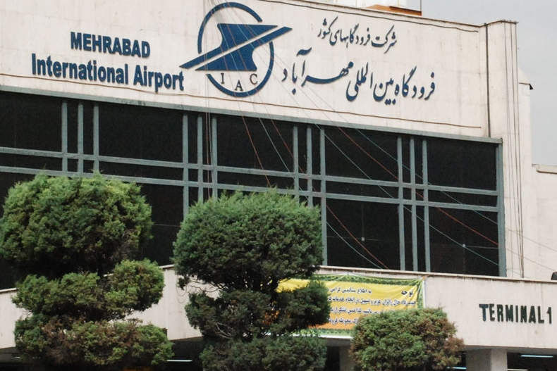 پانار | پارس ساختار | تاخیر برخی پروازها در فرودگاه مهرآباد/مسافران با ۱۹۹ تماس بگیرند