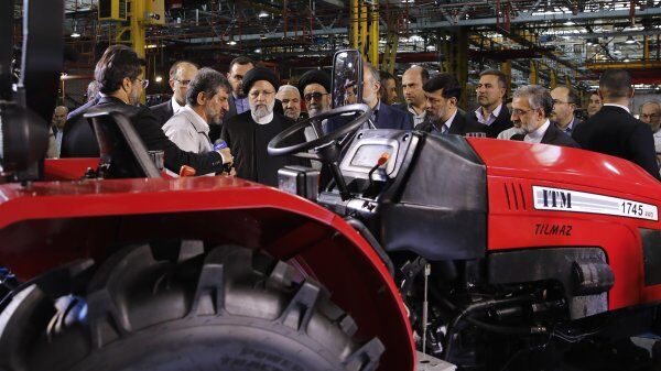 پانار | پارس ساختار | رئیس جمهور از تخصیص اعتبار ۵ هزار میلیاردی به کشاورزان برای خرید تراکتور ایرانی خبرداد