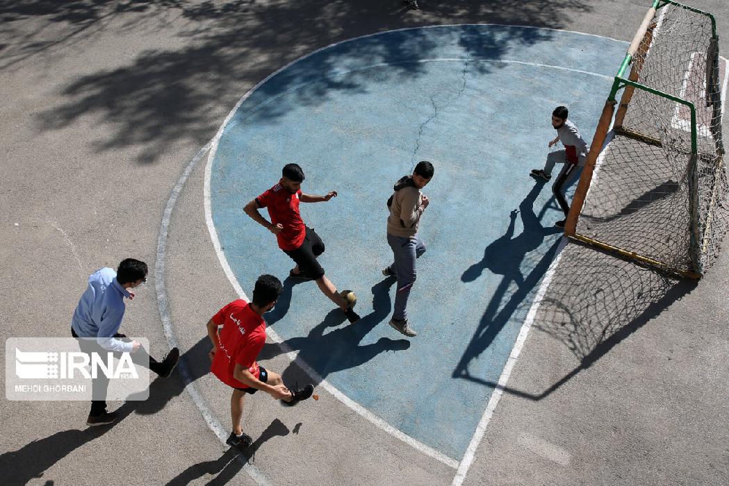 پانار | پارس ساختار | اجرای زنگ ورزش در مدارس تکلیف و اجباری است