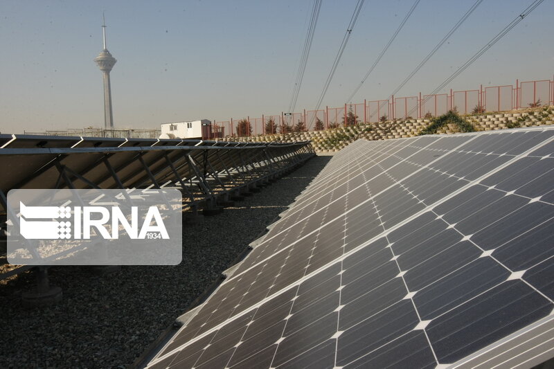 پانار | پارس ساختار | مدیر عامل توانیر: امکان صادرات برق تجدیدپذیر فراهم شد