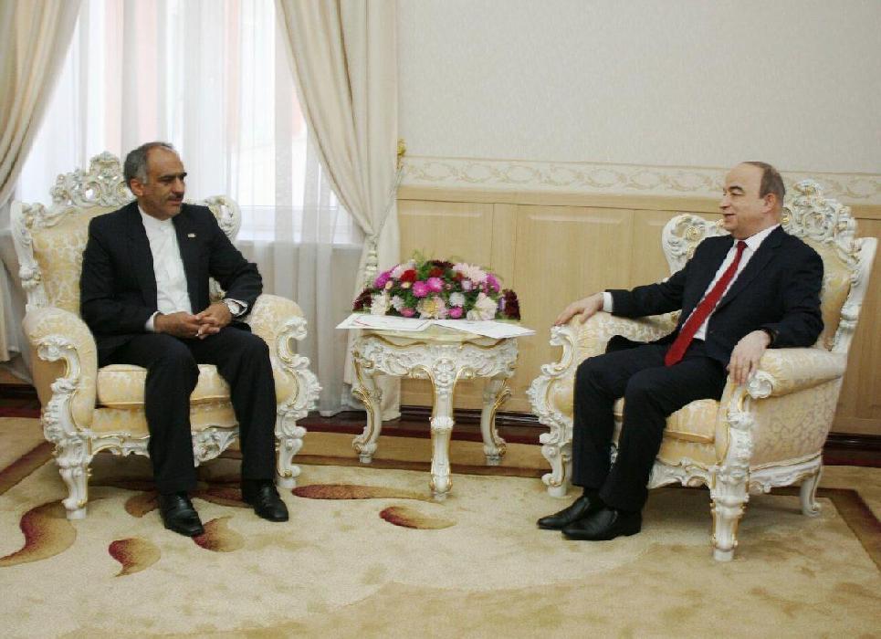 پانار | پارس ساختار | سفیر ایران با رئیس مجلس تاجیکستان دیدار کرد