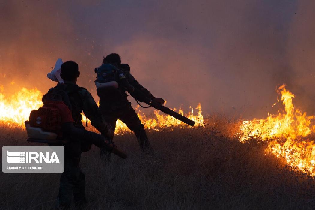 پانار | پارس ساختار | تلاش برای مهار آتش‌سوزی مراتع ارسباران ادامه دارد