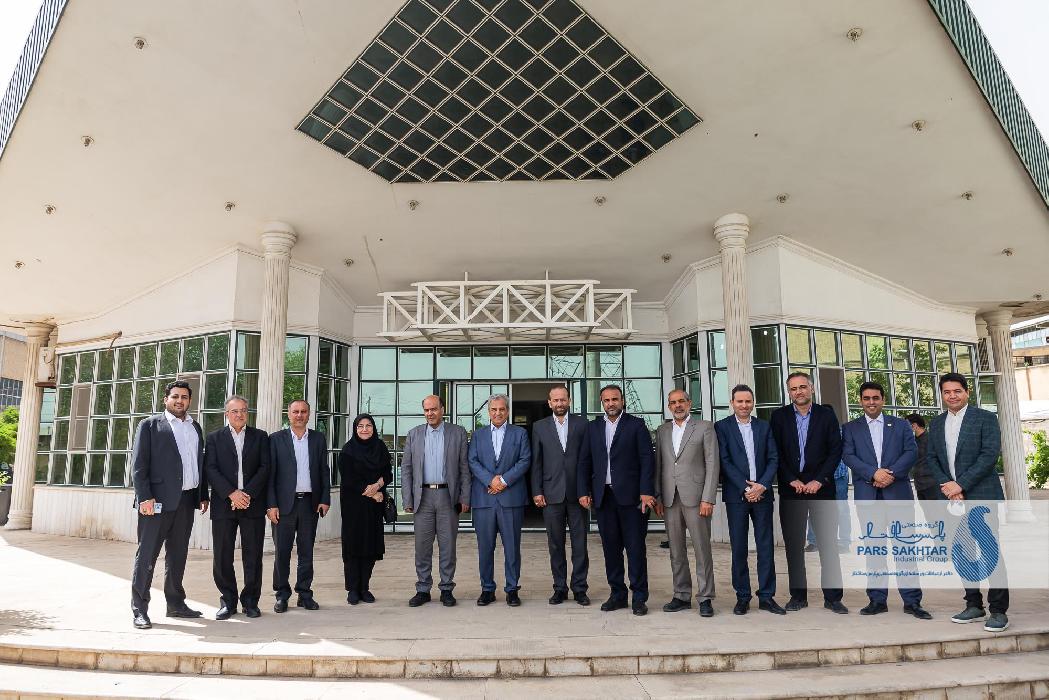 پانار | پارس ساختار | پارس ساختار میزبان تیم اقتصادی آذربایجان شرقی