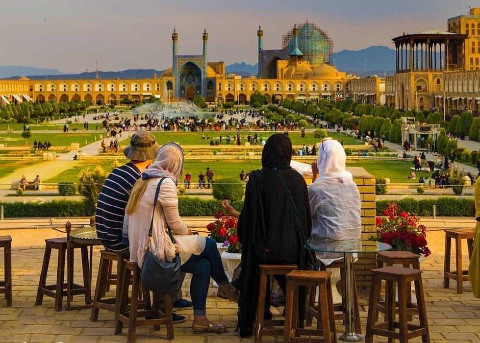 پانار | پارس ساختار | زیرساخت گردشگری را شخم بزنید/ ظرفیت ۵ برابری درآمد گردشگری ایران نسبت به ترکیه